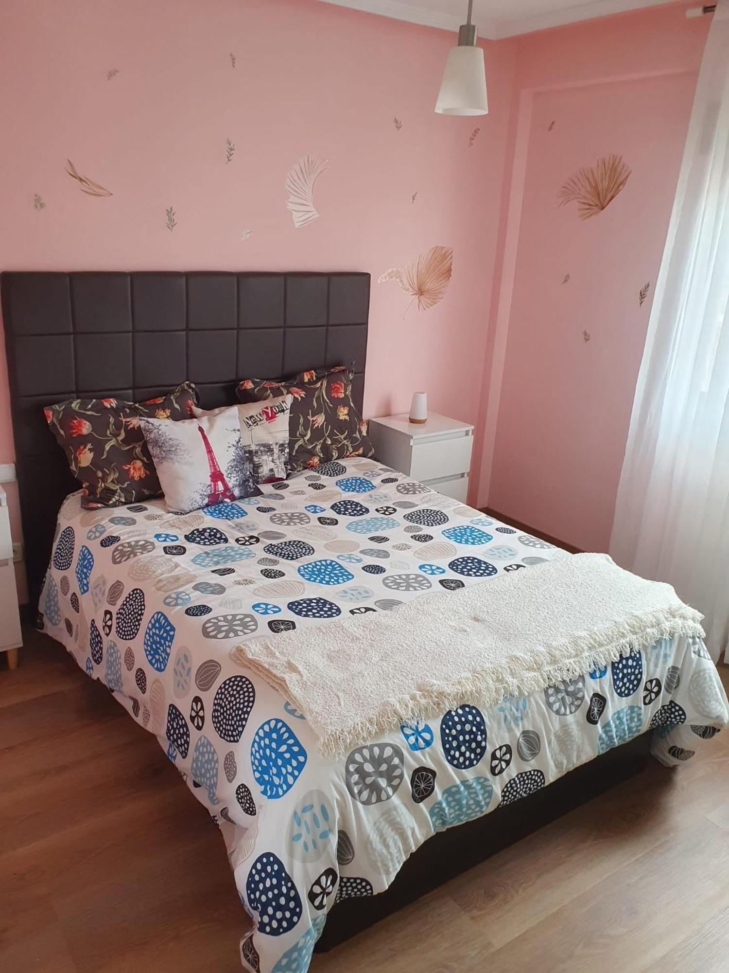 Vistas Monte Naranco Apartamento Con Parking 5Euros Al Dia Oviedo Exterior foto